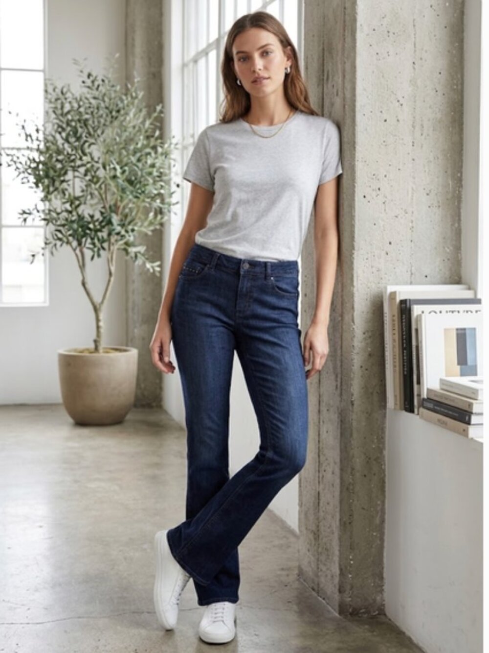 White House Black Market Noir Bootcut Jeans Embellished Dark Wash Midrise size 8